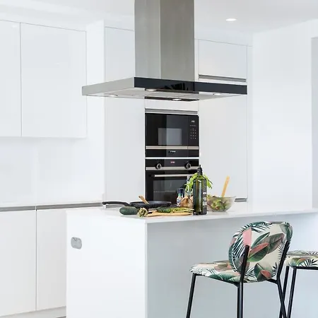 Martalia Nerja Apartamento *