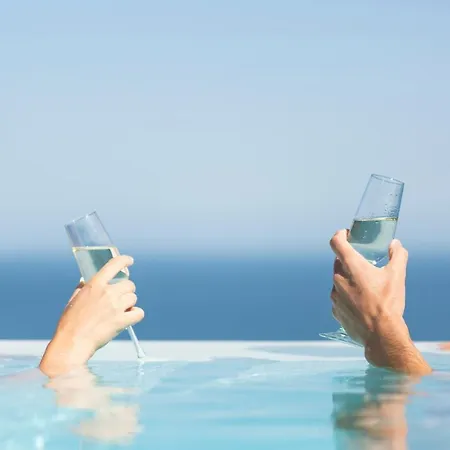 Martalia Nerja Apartamento *