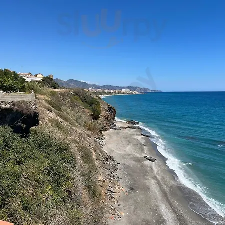 Martalia Nerja Apartamento *